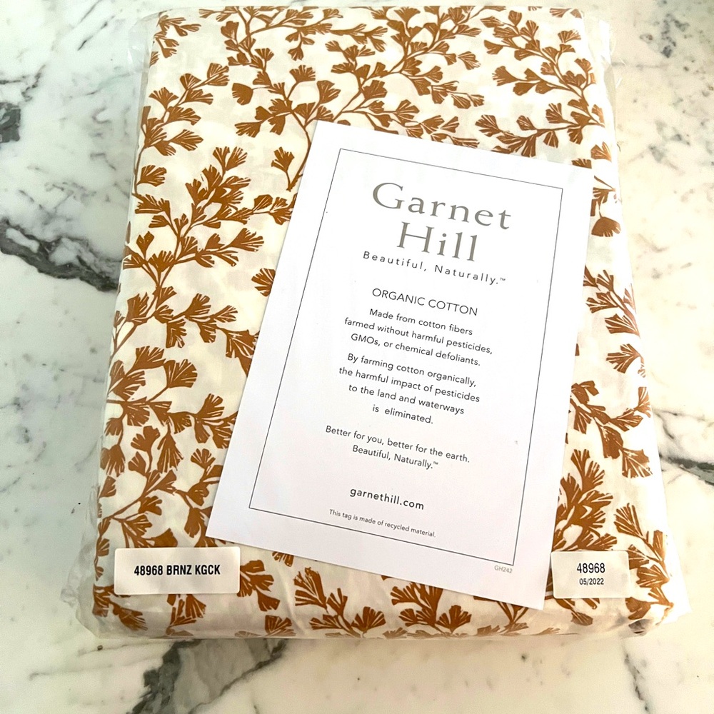 BNIP Garnet Hill King Sized Sateen Duvet Cover